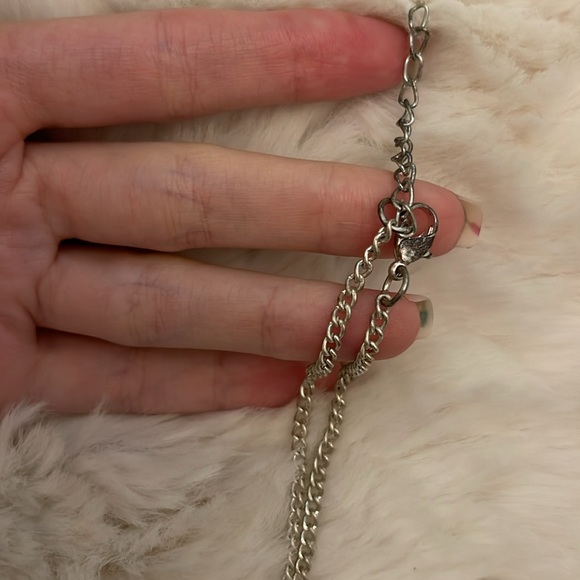 Reindeer Necklace - Picture 3 of 4